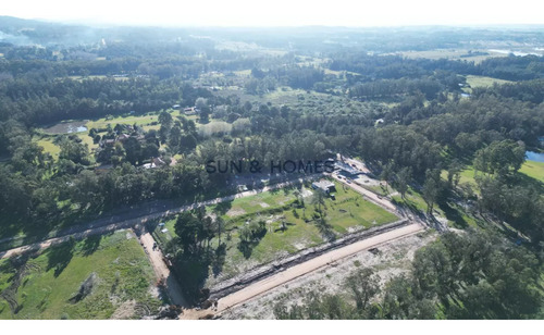 Oportunidad Terrenos De 1.000 Mts Financiados Hasta En 5 Años En Barrio Cerrado Con Servicios En Punta Ballena