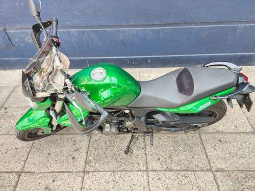 Imagen 13 de 16 de Benelli Tnt 300 /2017/ 29.000 Km.