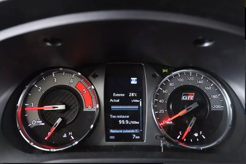 Toyota Hilux 2.8 Tdi Gr-sport 224cv 4x4 0km At Precio Grs4