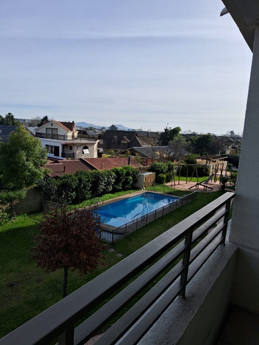Departamento De Lujo En Sector Residencial: 2 Dormitorios, 2