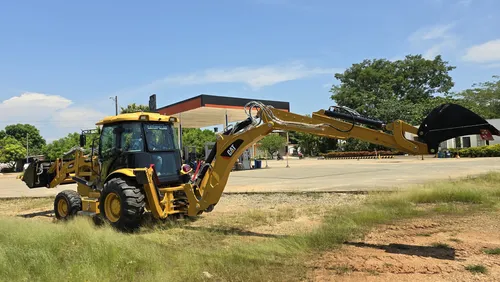 Pajarita Caterpillar 420f2 2024