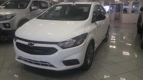 Chevrolet Onix Joy Plus 1,4n Manual 4 Puertas Black 2021 Aa