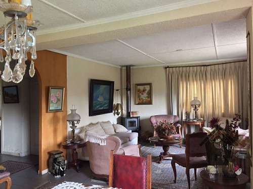 Casa En Olmue, 2d 1b, 100/2000m2 + Cabaña 24m2