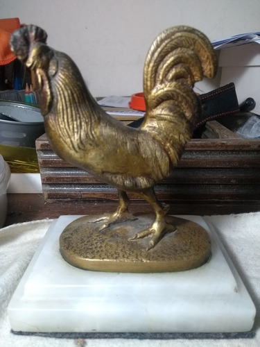 Estatuilla De Bronce Antiguo Gallo Ecxelente Estado 