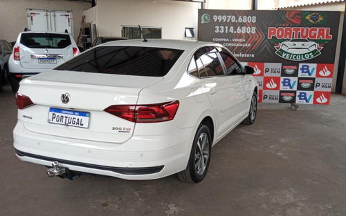 Imagem 5 de 15 de Volkswagen Virtus Comfortline 1.0 200 Tsi Branco 2019