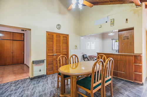 Imagen 5 de 30 de Venta Casa 4 Ambientes En Villa Madero Gran Lote