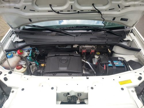 Fiat Doblo 1.8 MPI ESSENCE 7L 16V FLEX 4P MANUAL