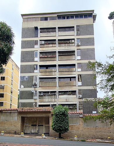 Venta De Apartamento En Urbanizacion El Marques