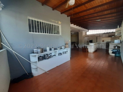 Imagen 7 de 11 de Local Comercial En Venta En Centro De San Juan De Los Moros 23-2545 / 0424-3392775
