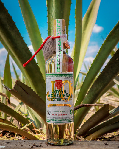 Mezcal Joven Espadín Joyas Oaxaqueñas, Caja 12 Botellas.