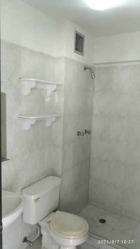 Imagen 5 de 11 de En Venta Apartamento Loma De Los Mangos Valencia