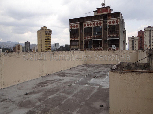 Edificio En Venta / Municipio Guaicaipuro Los Teques Yo 25-15970