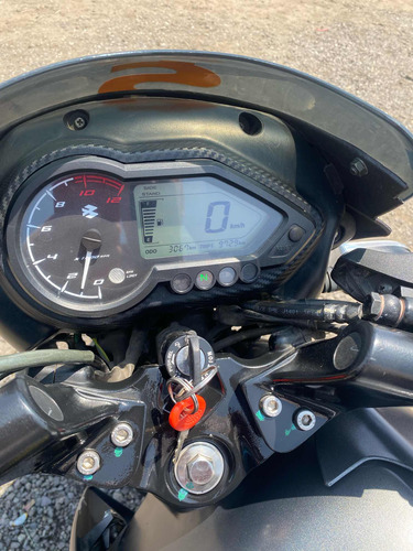 Pulsar Neón 150 Gris Con Amarillo.