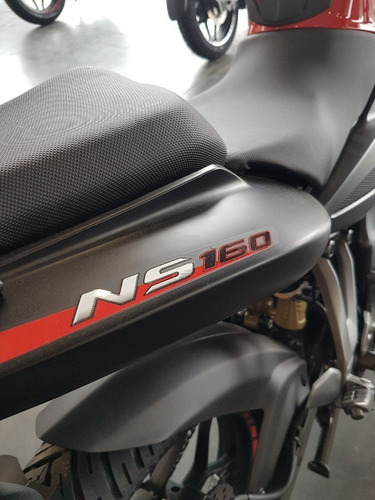 Bajaj Rouser Ns160td