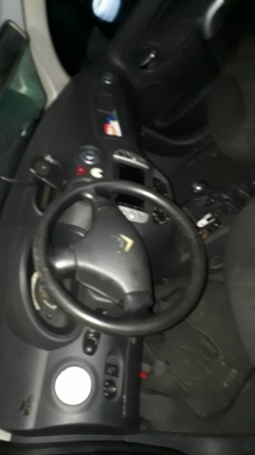 Citroën C3 2011 1.4 8v Glx Flex 5p