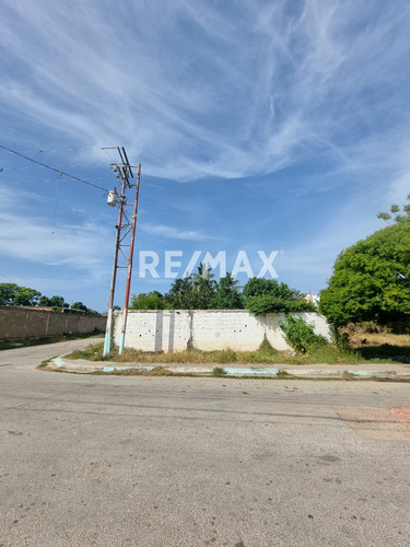 Terreno En Porlamar, Mariño, Isla De Margarita Cood: 0681