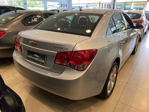 Imagem 4 de 6 de Chevrolet Cruze 1.8 Lt 16v Flex 4p Manual