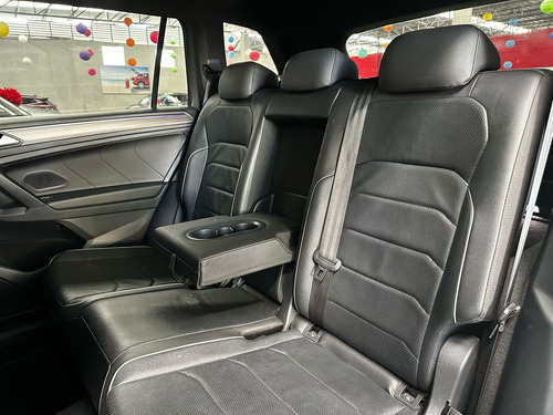 Volkswagen Tiguan 5p R-Line L4/2.0/T Aut