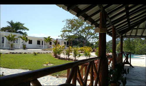 Imagen 4 de 9 de Villa Capacidad 24 Personas En Jarabacoa
