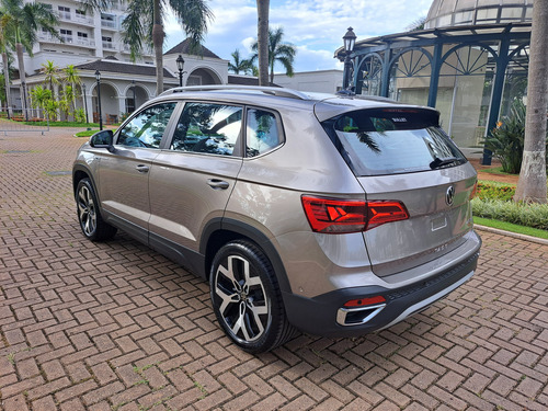 Volkswagen Taos 1.4 250 Tsi Total Flex Highline Automático