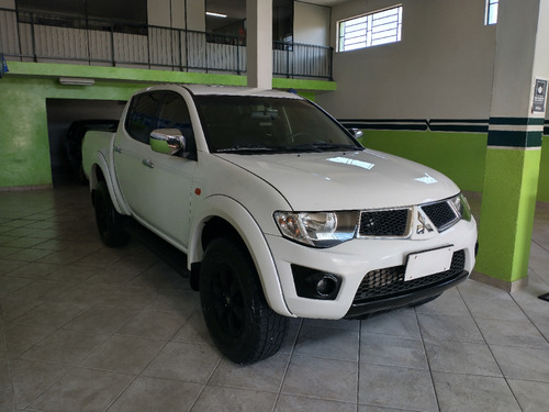 Mitsubishi L200 Triton 3.2 HPE 4X4 CD 16V TURBO INTERCOOLER DIESEL 4P AUTOMÁTICO