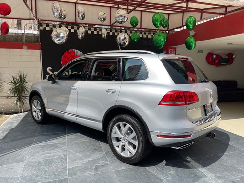 Imagen 8 de 15 de Vw Touareg Td 2016 Piel Qcp Gps Dvd 4x4 Unico Dueño
