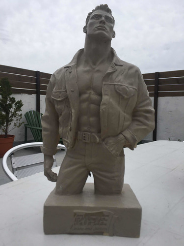 Estatua Hombre Torso X Fabrizio Cuppini Rifle Jeans 1990