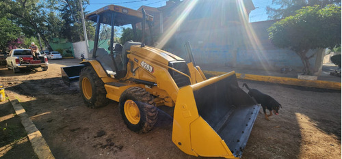 Retroexcavadora Caterpillar 420d Año 2007 Con Niveladora