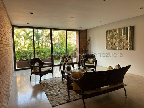 Espectacular Pent House 24-23016 Con Hermosa Vista De Caracas En Colinas De Valle Arriba