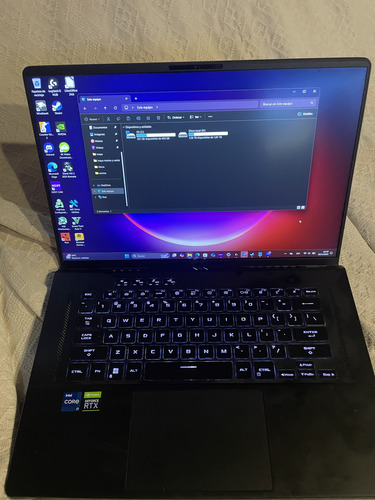Asus Rog Zhephyrus M16 24gb 2.5 Tb I7 12700h Rtx 3060 Negro (Usado)