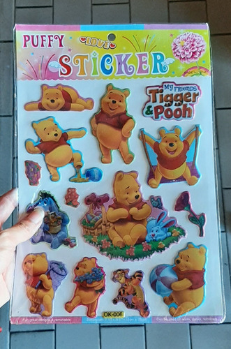 Sticker Pegantina Calcomania Grande De Winnie Pooh Escolar