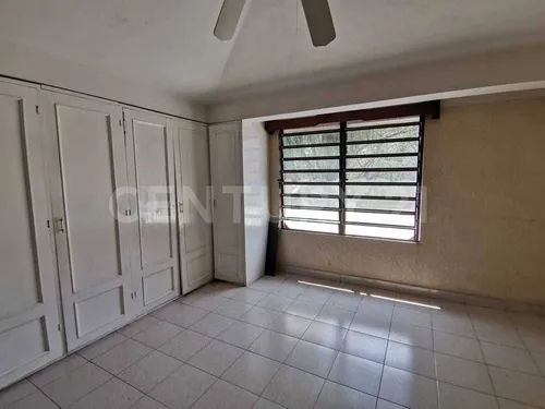 Casa En Venta, Col. El Zapotal, Acayucan, Ver.