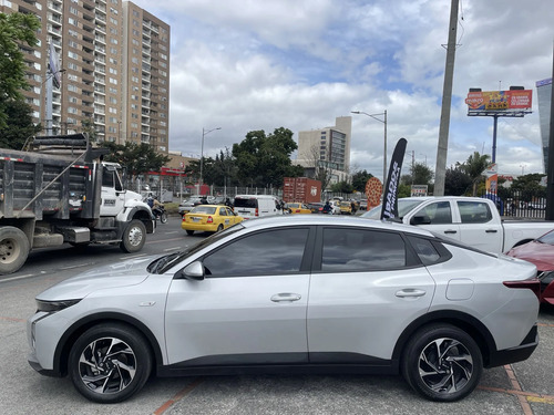 Kia K3 1.6 Vibrant At