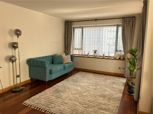 Depto En Venta De 4 Dorm En Las Condes / Rosario Norte