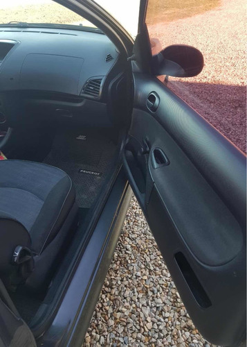Peugeot 207 1.4 Xr 2009