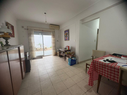 Saavedra, Venta Ph Planta Baja Fondo, 3 Ambientes, Patio, Jardin