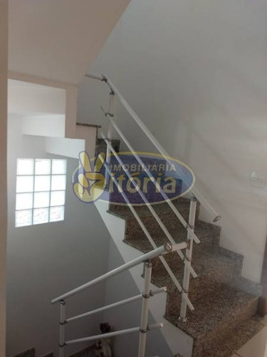 Imagem 25 de 26 de Sobrado 3 Dorm, 3 Suíte, 4 Vagas, 253,77 M - 7950