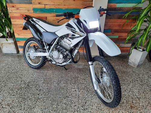 Honda Tornado Xr 250 - Excelente Estado