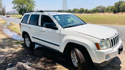 Jeep Grand Cherokee 3.7 Laredo V6 4x2