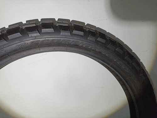 Llanta Pirelli Scorpion Rally Str 90/90 21 (Usado)