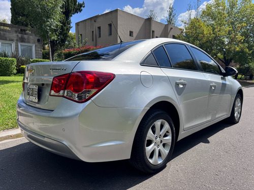 Chevrolet Cruze 1.8 Lt Mt
