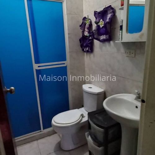 Imagen 9 de 10 de Se Vende Apartamento Listo Para Habitar En Turmero Urb. Las Carolinas