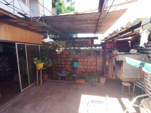 Casa 2d Y1b En Pasaje Privado, Patio Trasero Y Con Gran Cone