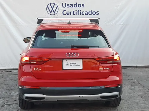 Audi Q3 1.4 Dynamic 150hp S-Tronic At