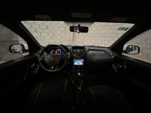 Renault Duster Oroch 2.0 Privilege