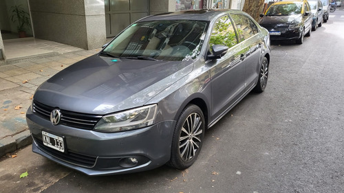 Volkswagen Vento 2.0 Sportline Tsi 200cv Dsg