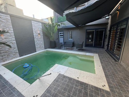 Venta Casa De 5 Amb En Villa Sarmiento El Palomar