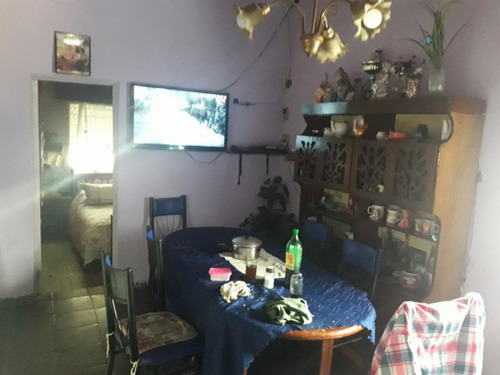 Imagen 4 de 16 de Vendo 3 Locales Y 2 Viviendas