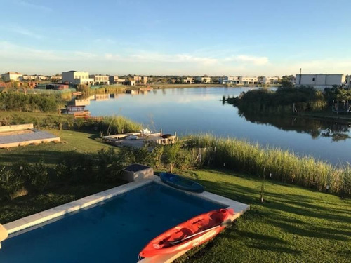 Imagen 4 de 30 de Casa En Venta En El Canton Islas Maroto Propiedades