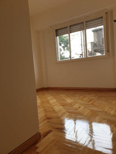 Departamento Renovado En Alquiler En San Cristobal